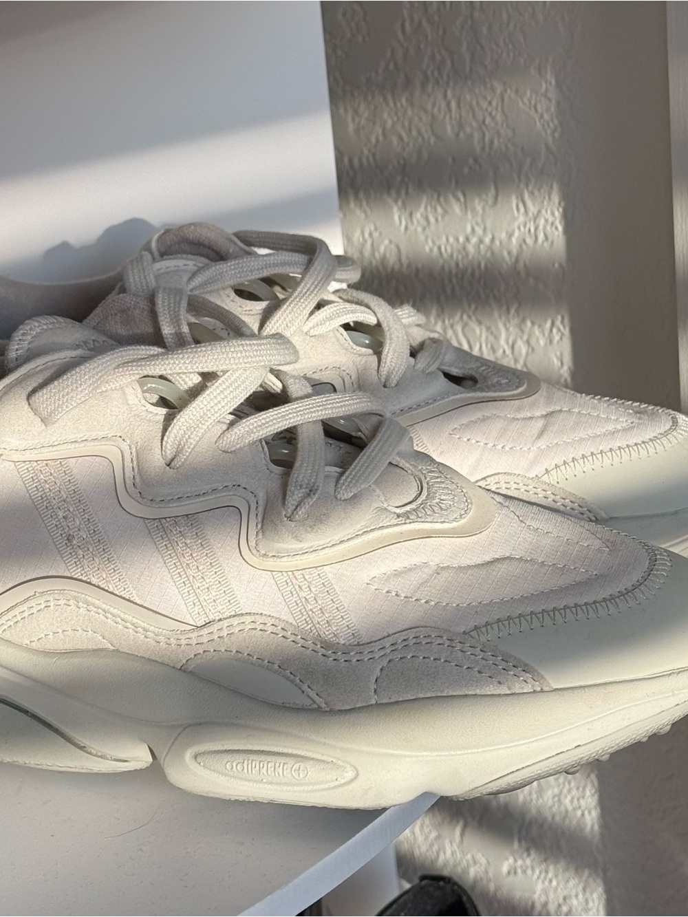 Adidas OZWEEGO Celox